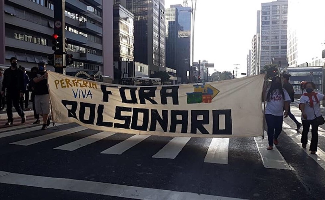 A política de solidariedade, um convite às ruas