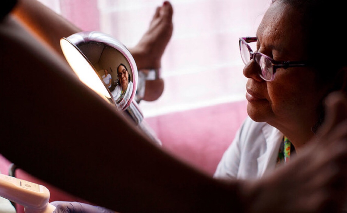 OMS lança novas diretrizes sobre prevenção e tratamento do câncer cervical