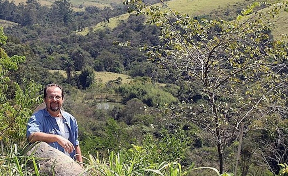 No interior de São Paulo, agricultor regenera 80% da mata em seu sítio