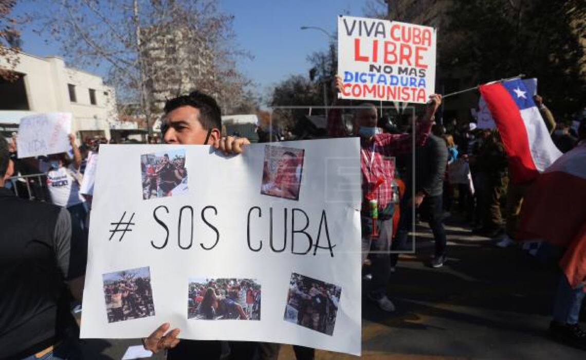 Como exemplos de países comunistas ou socialistas, só restam dois — Cuba e Coreia do Norte