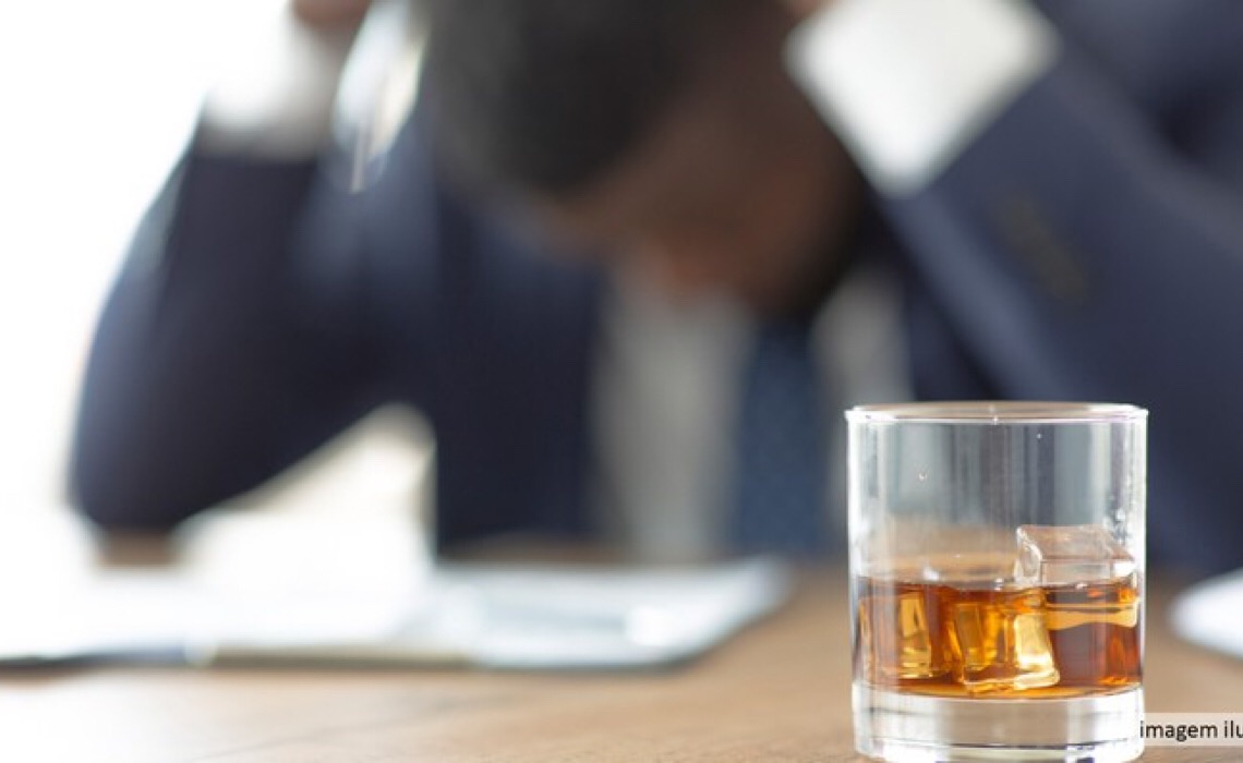 DF deve promover internação compulsória de dependente de álcool