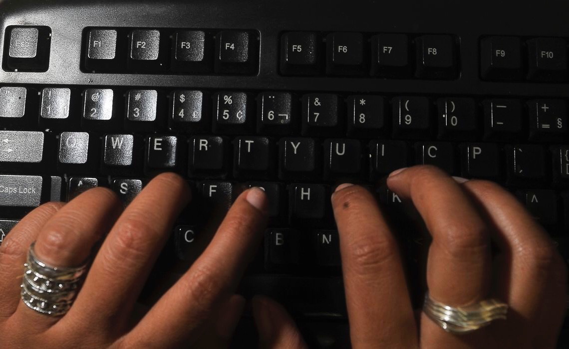 Imunizadores contra notícias falsas: Manual ajuda empresas brasileiras a atuarem contra fake news