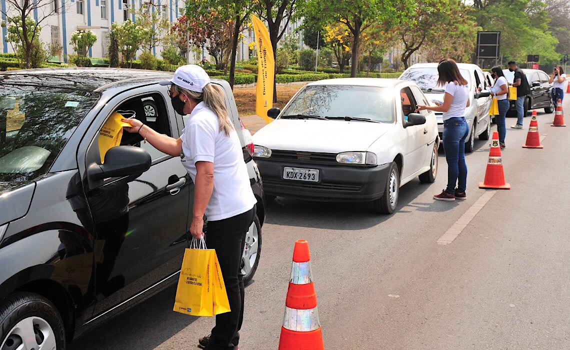 Cuidado ao volante: Atenção, motorista! Muitas vidas dependem de você