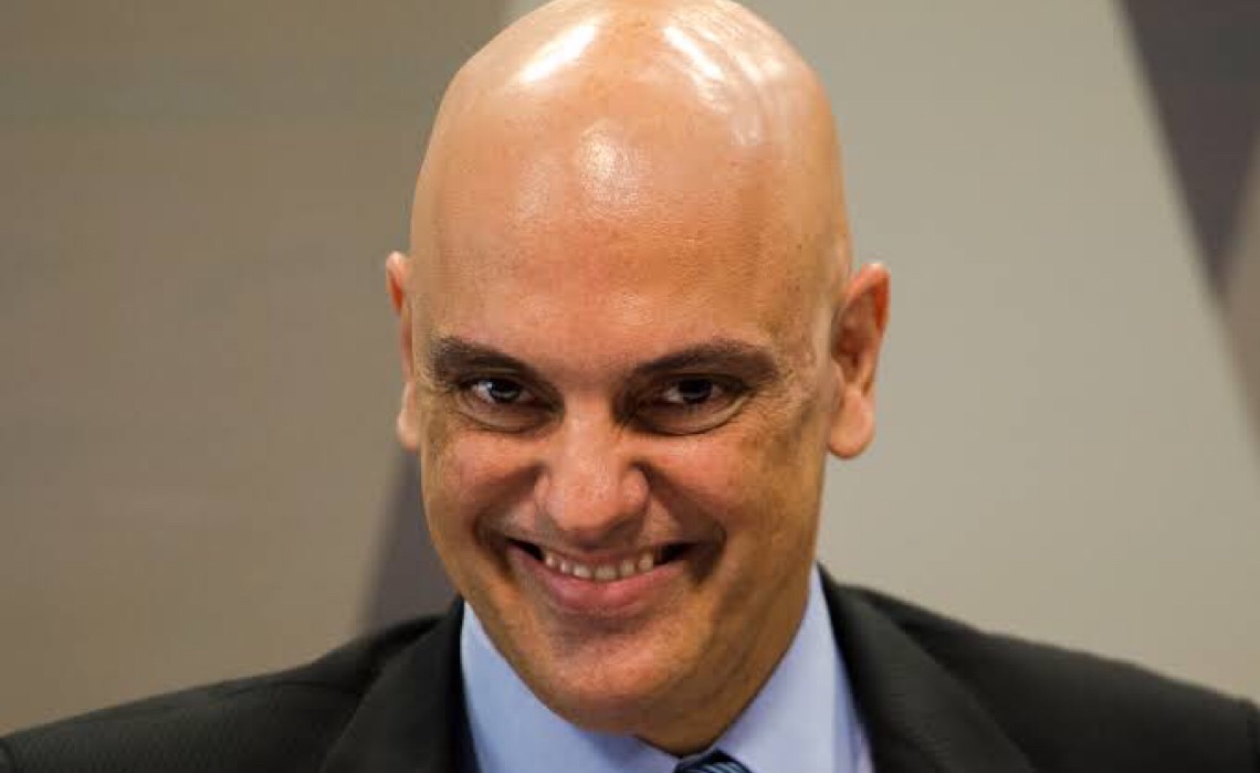 Ministro Alexandre de Moraes manda PF retomar inquérito Moro x Bolsonaro