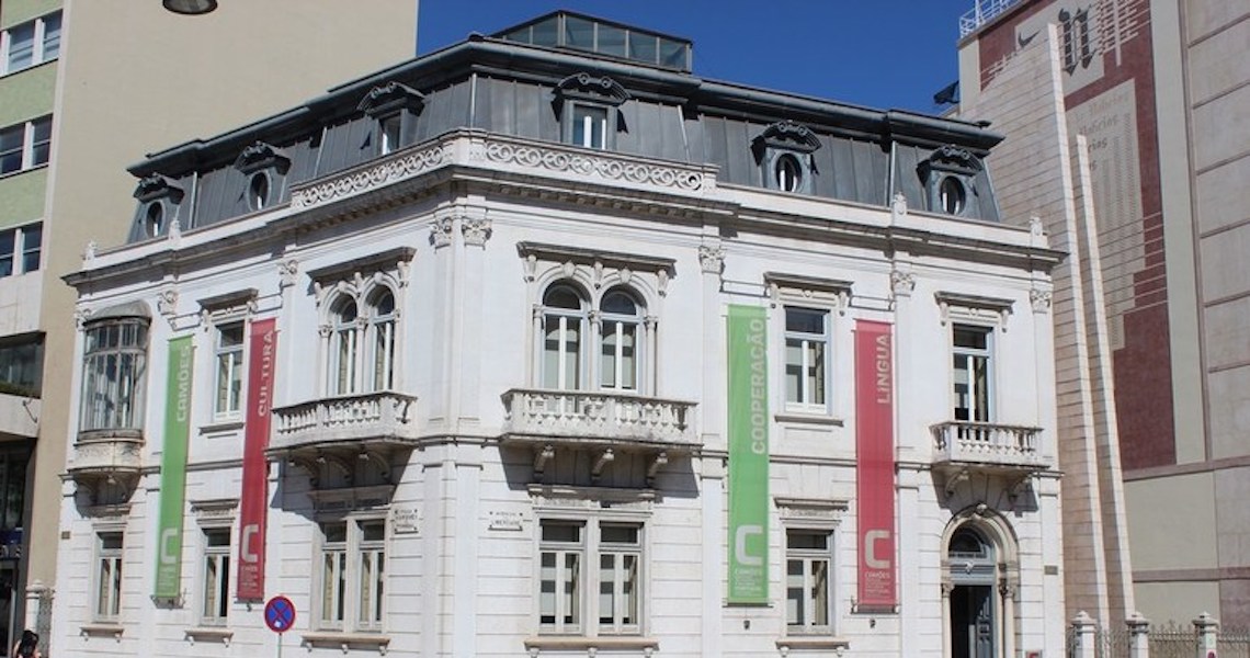 Camões aposta na indústria criativa de países lusófonos para expandir português