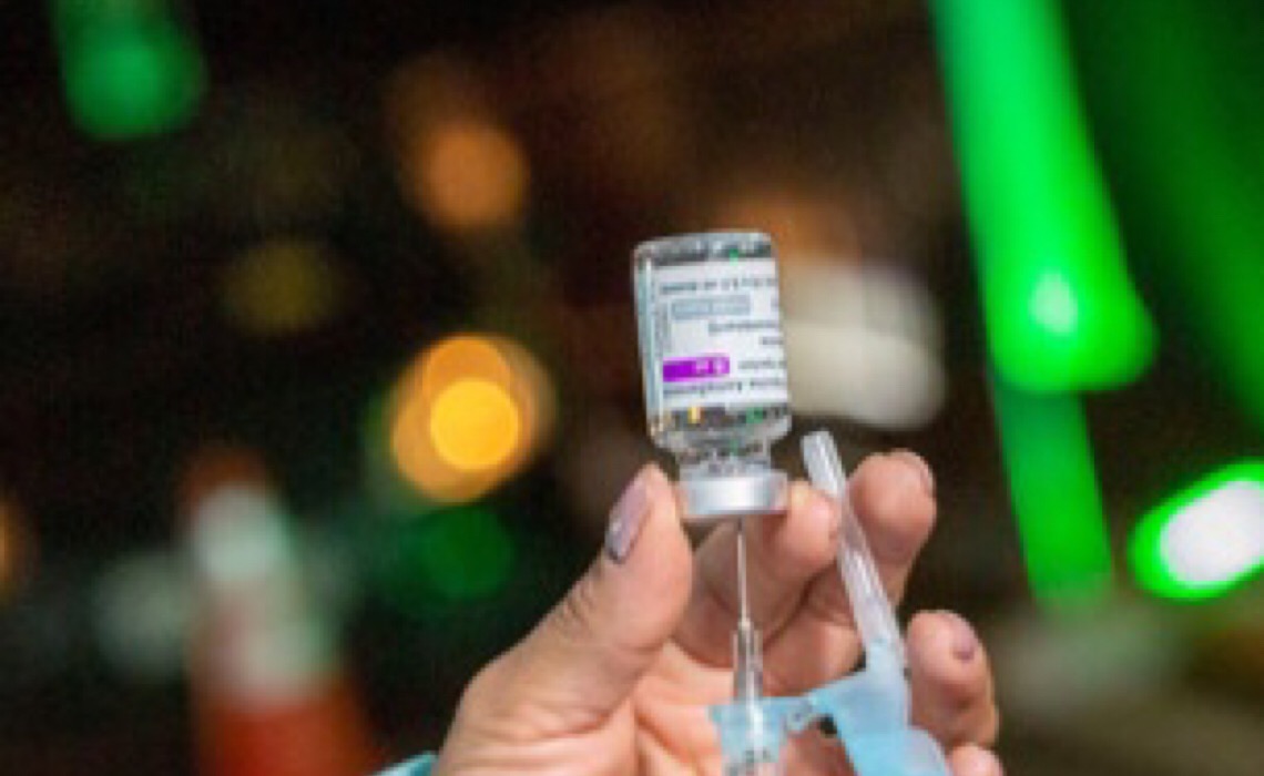 Organização Mundial da Saúde; vacinação contra a Covid-19 e viagens