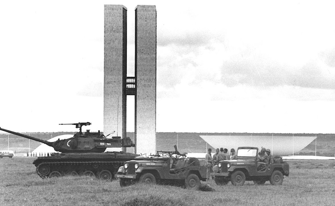 O Pacote de Abril de 1977 é lembrado pelo nosso jovem repórter