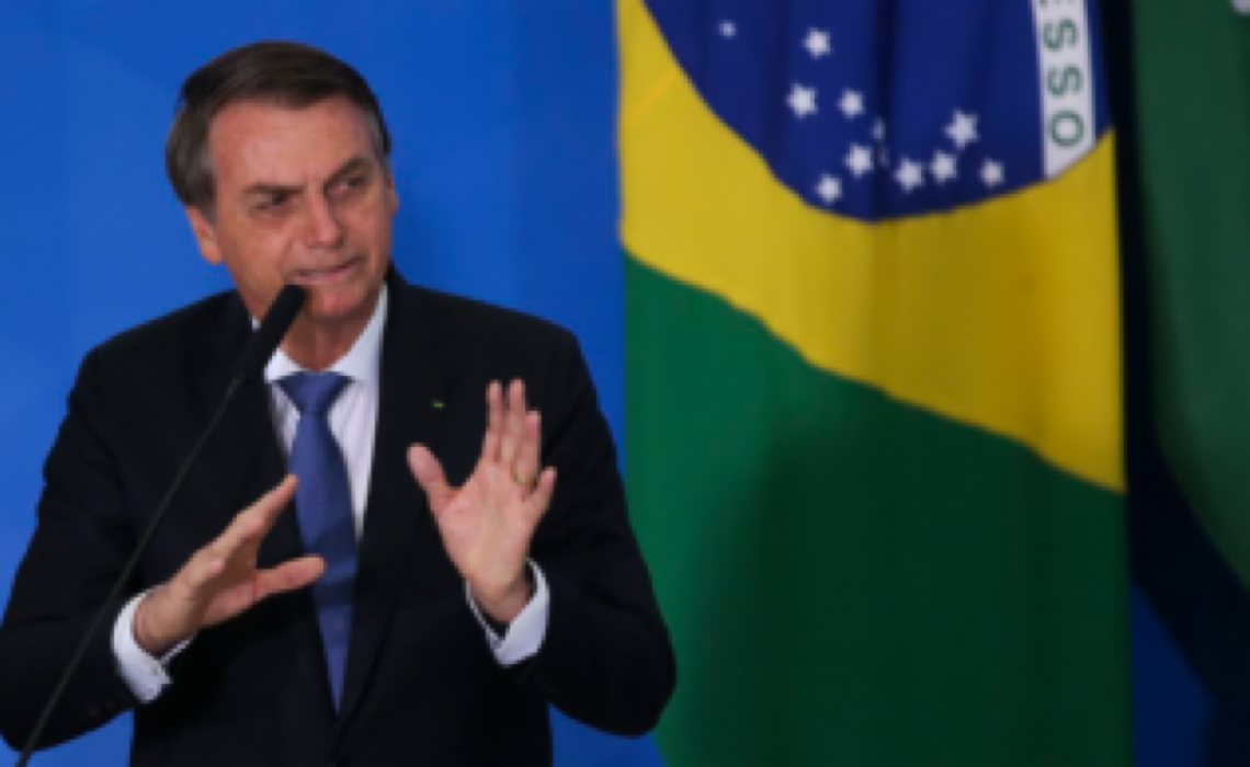 Bolsonaro espalha manifesto de empresários de Minas Gerais contra o STF