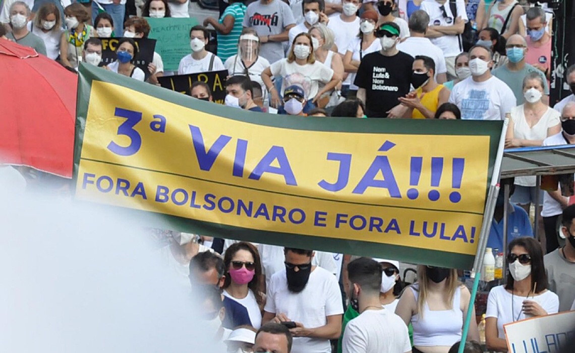 Capitais registram manifestações contra o governo federal