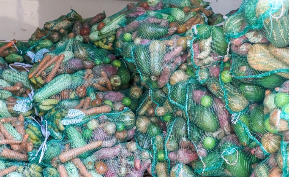 Emater orienta produtores do DF sobre compra com doação