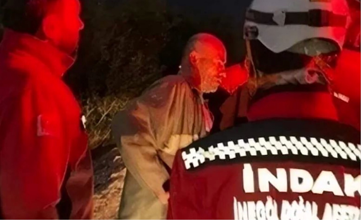 Bêbado procura por ele mesmo na Turquia