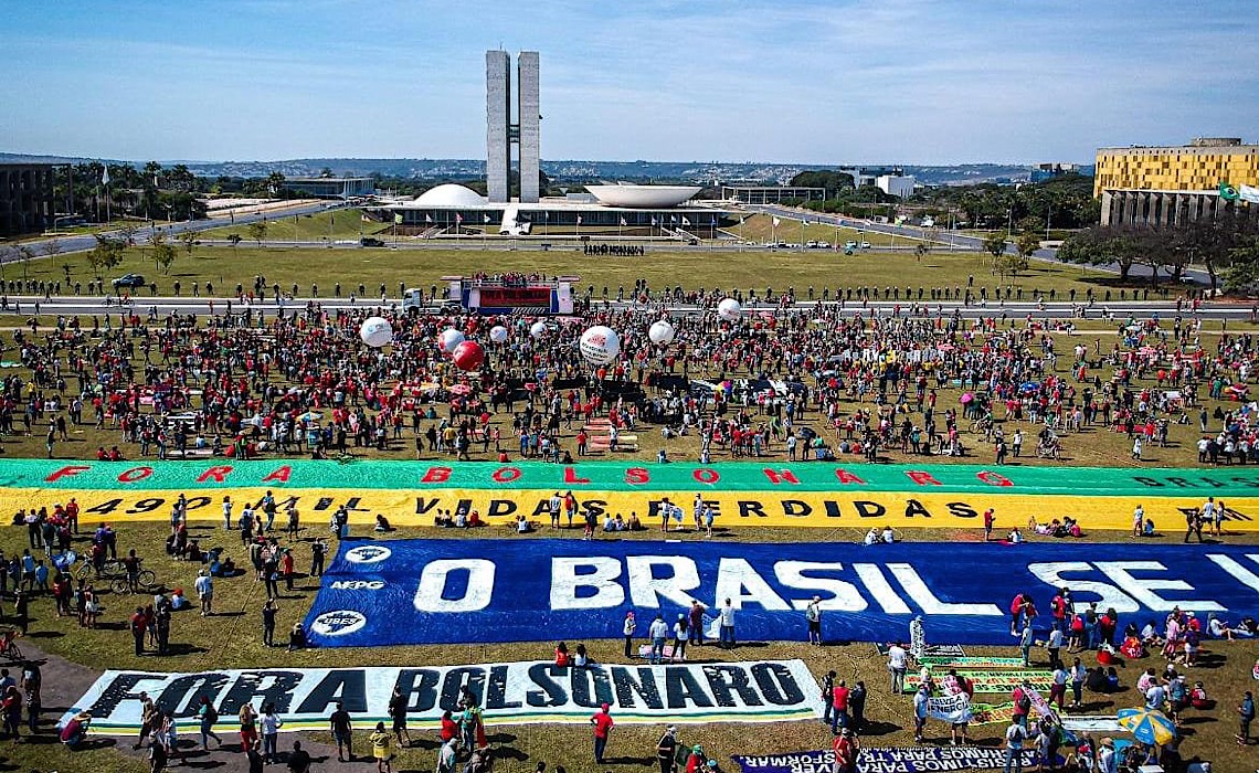 Atos contra o fascista precisam ganhar consequência além de ocupar as ruas