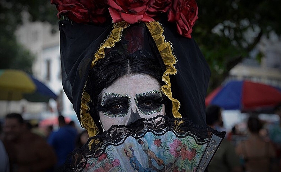 Entre riscos e expectativas, carnaval é confirmado por prefeituras: O Brasil está preparado?