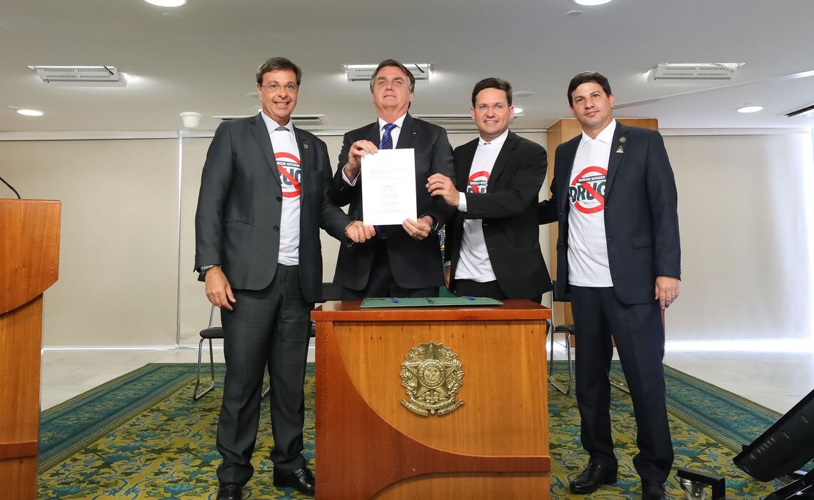 Governo federal institui o programa Turismo Sem Drogas, solenidade foi no Palácio do Planalto