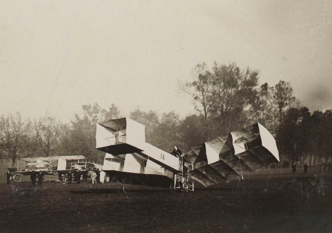 Primeiro voo há 115 anos: Santos Dumont aliou invenções à ciência
