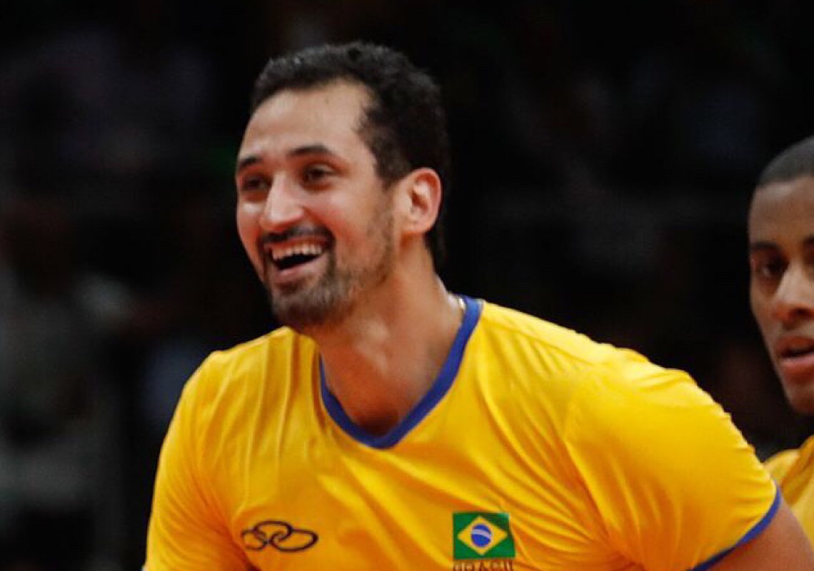Maurício Souza se retrata em perfil de rede social com poucos seguidores