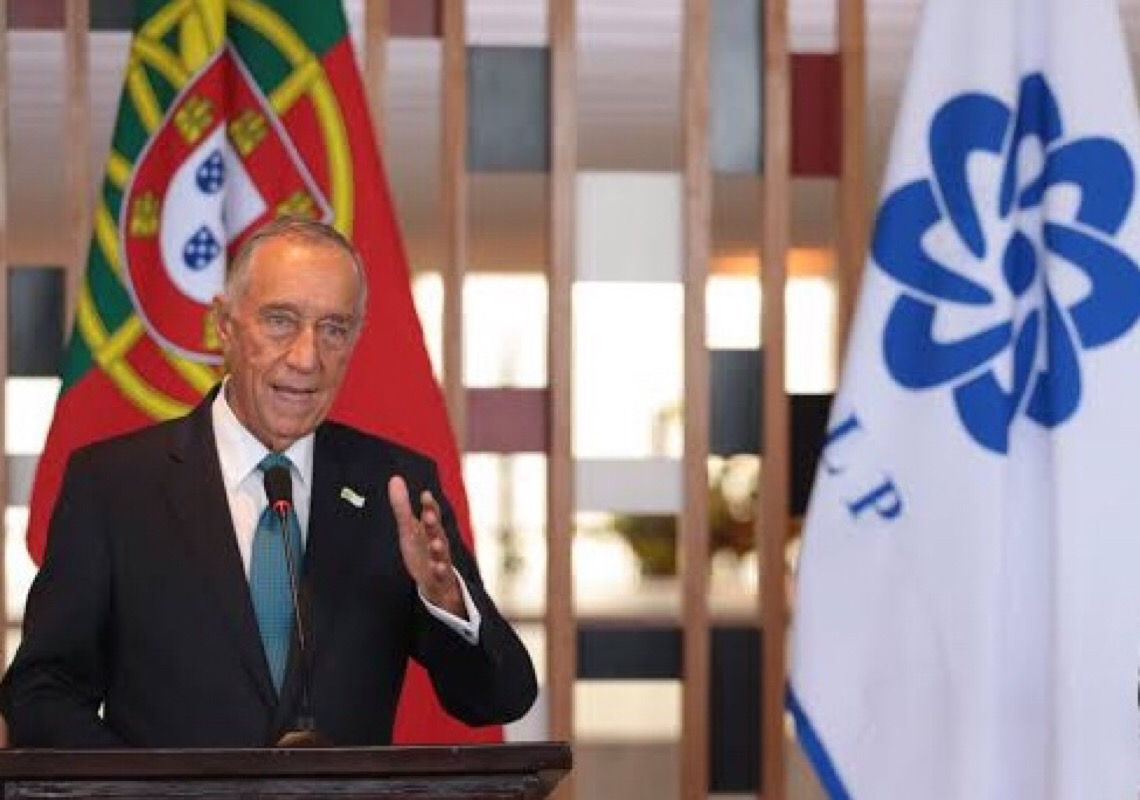 Portugal aprova dissolução de Parlamento e presidente convocará eleições