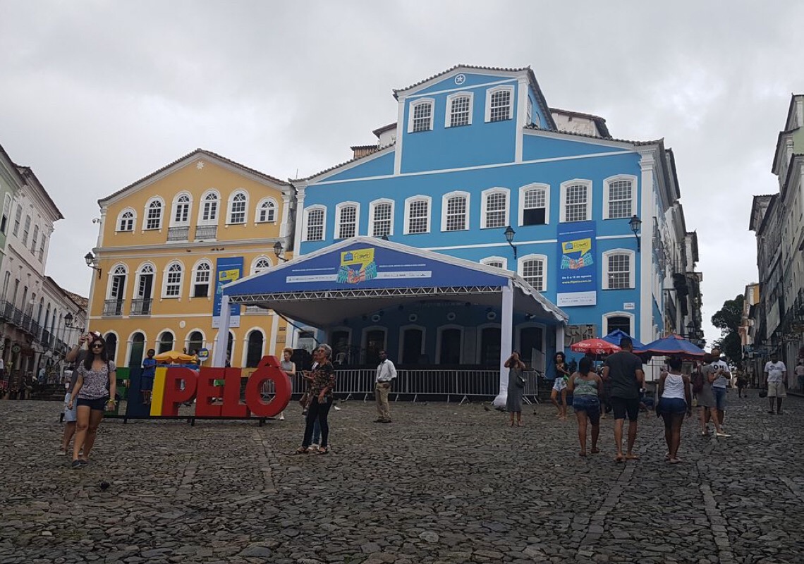 Festa literária ocupa centro histórico de Salvador