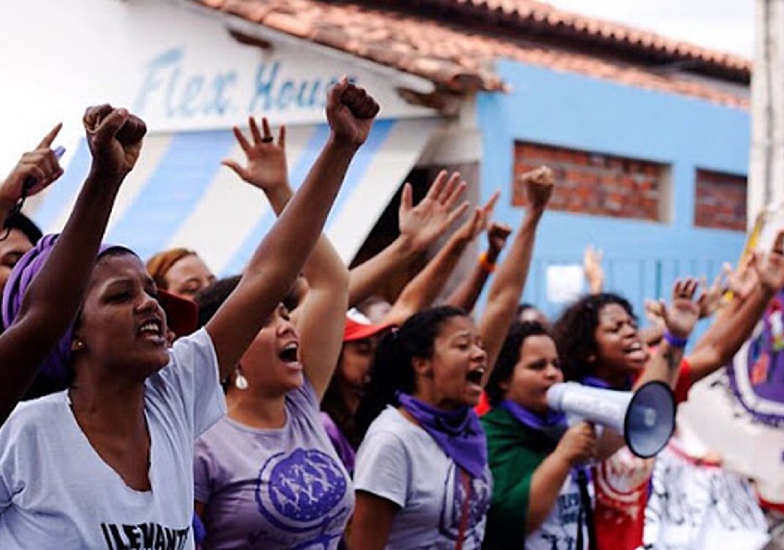 Aprenda para nunca mais dizer: 3 frases que parecem ingênuas, mas alimentam o racismo