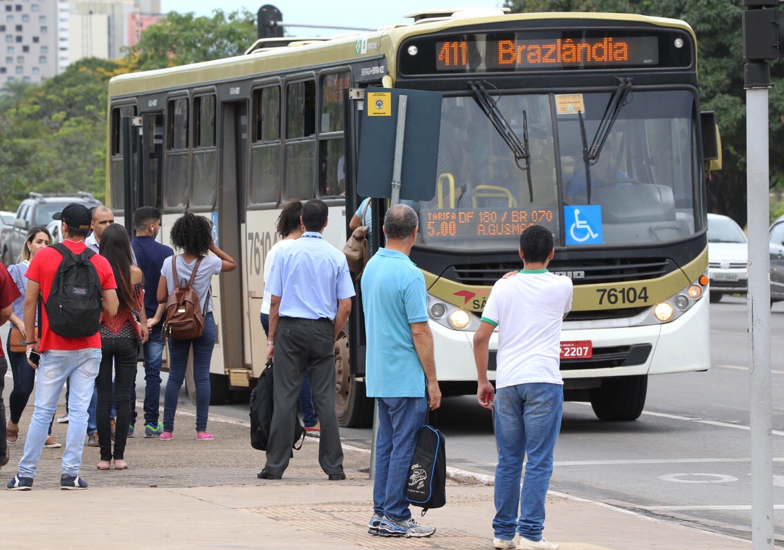 MP do DF quer a proibição de repasses irregulares às empresas de ônibus