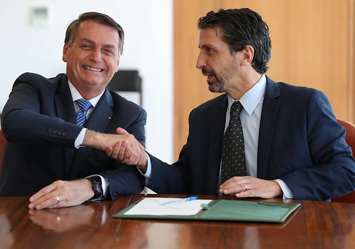 Bolsonaro libera destruição de cavernas e pode agravar risco de pandemias