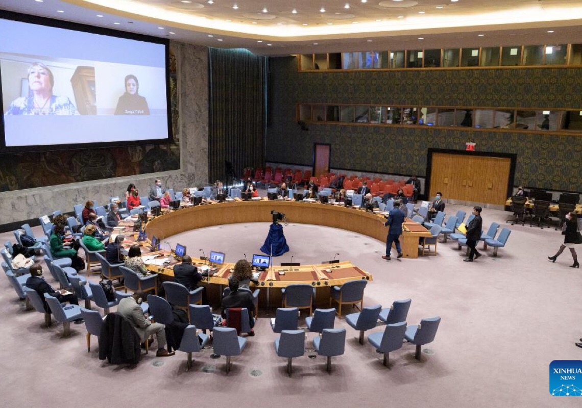 Chefe de direitos da ONU pede estratégias para garantir participação das mulheres nos processos de paz