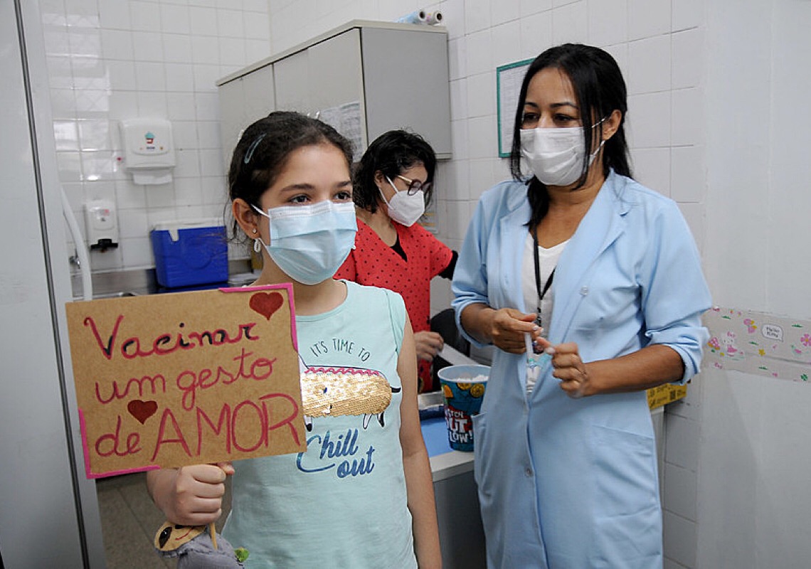 Não há brecha para dúvidas: É tempo de vacina
