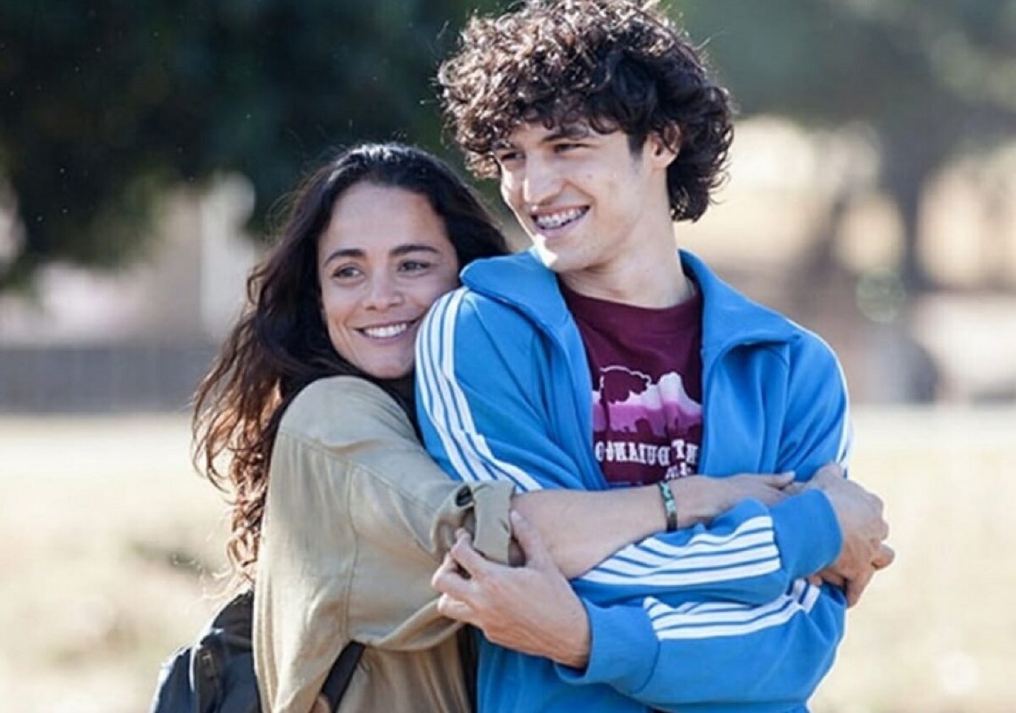 ‘Eduardo e Mônica’ retorna à tela no Cine Brasília