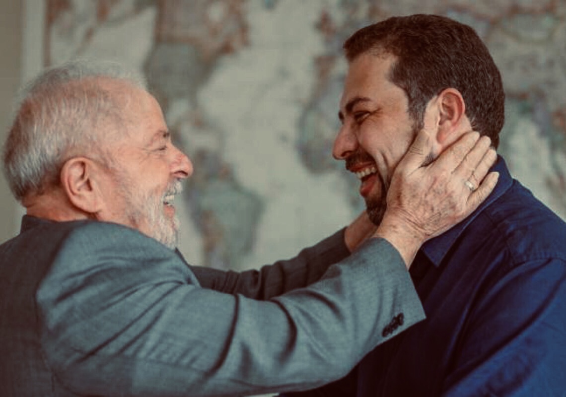 É tudo culpa de Lula, Boulos