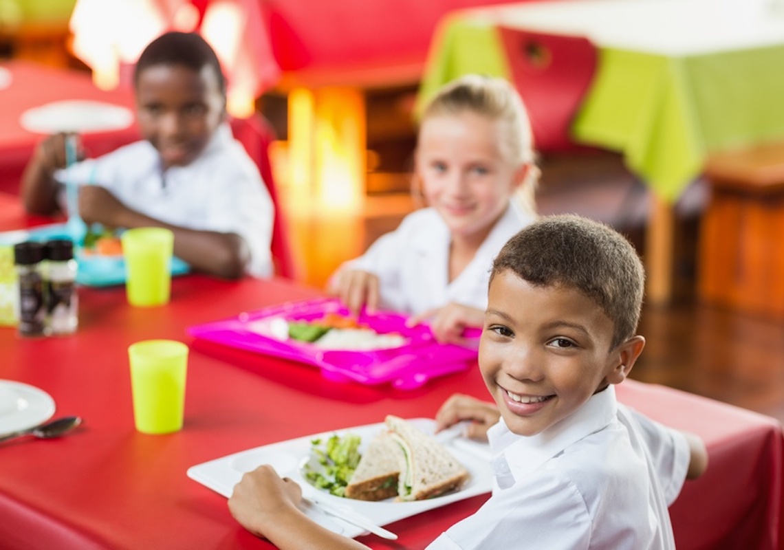 Lancheiras saudáveis contribuem para a boa relação da criança com a alimentação