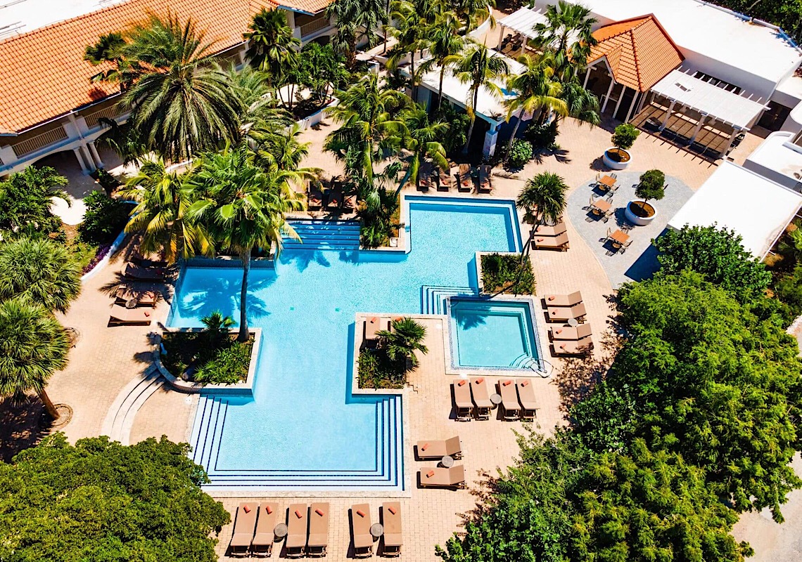 A renovação da hotelaria e o desembarque das redes em Curaçao