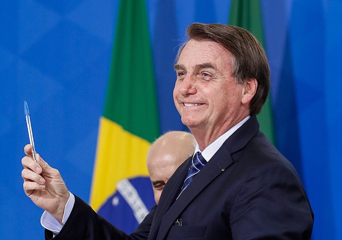 Bolsonaro veta integralmente Lei Aldir Blanc, que previa R$ 3 bilhões anuais ao setor cultural