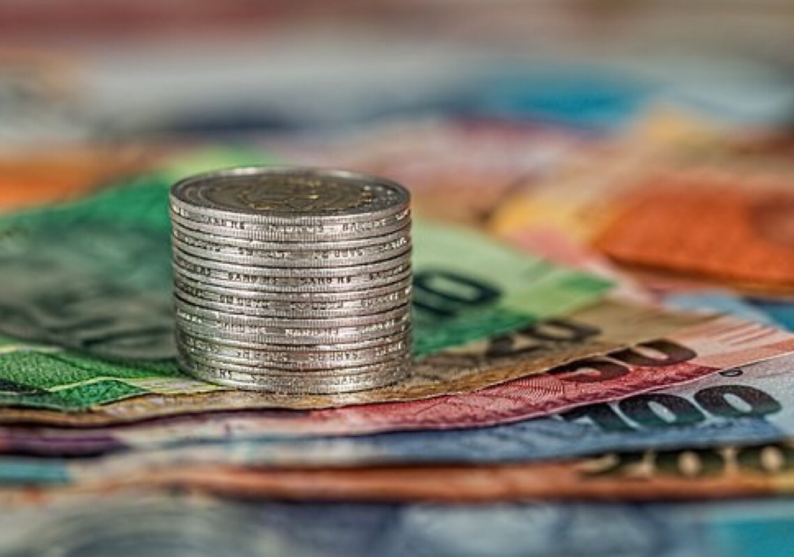 Saque de moedas estrangeiras cresce no Banco24Horas