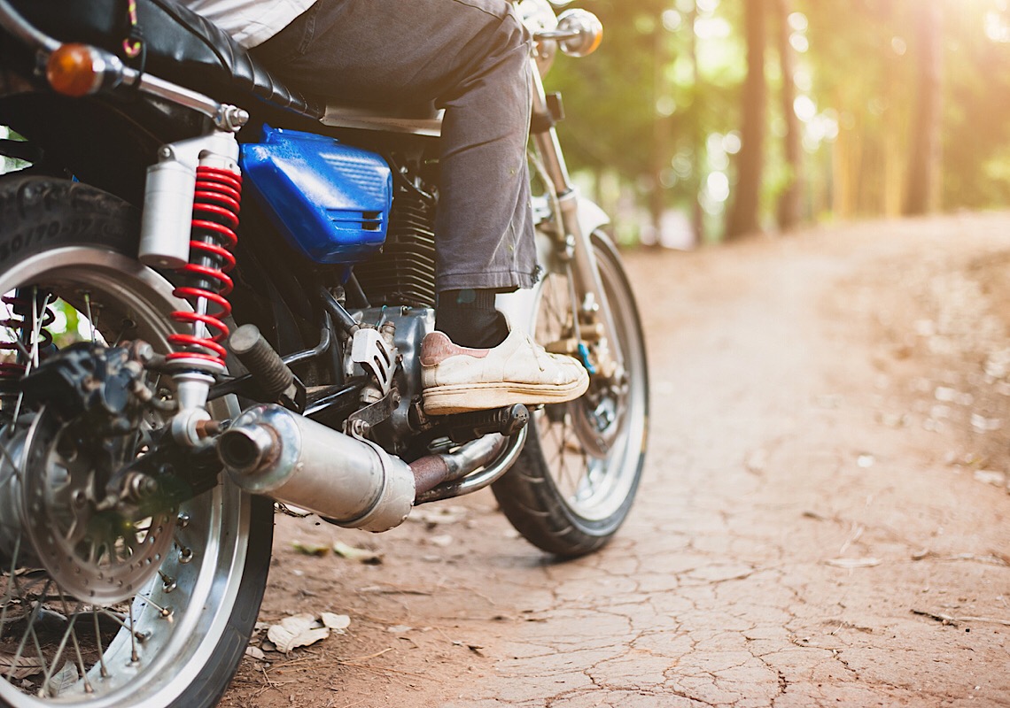 Com alta da gasolina e carros mais caros, venda de motos aumenta no país