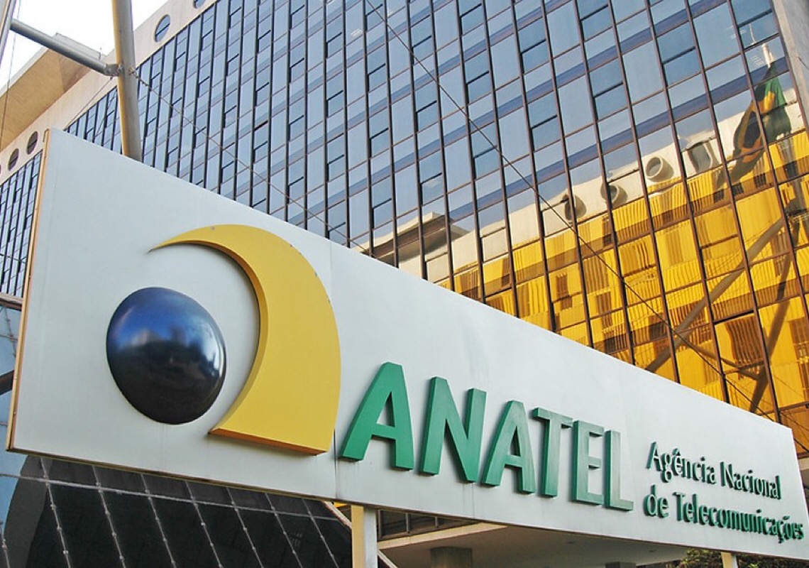 Anatel abre consulta sobre requisitos para 5G em áreas próximas de aeroportos