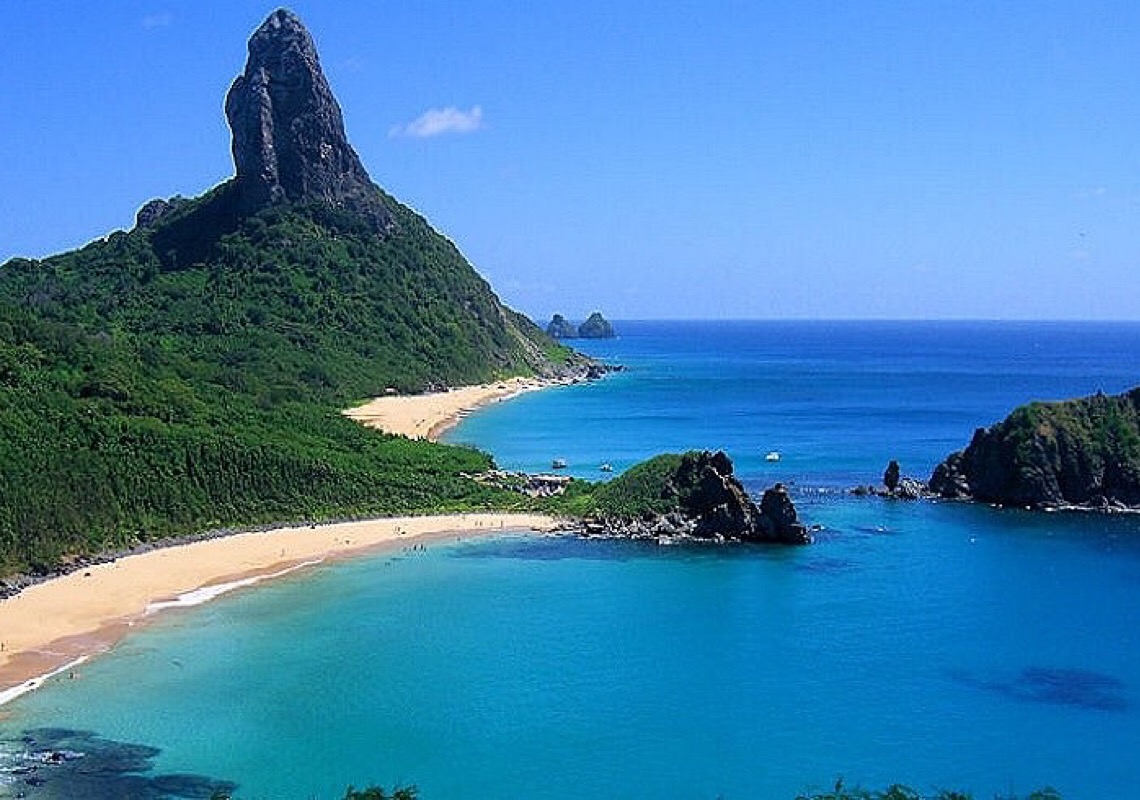 Turismo é o principal propulsor de emprego e renda em Fernando de Noronha