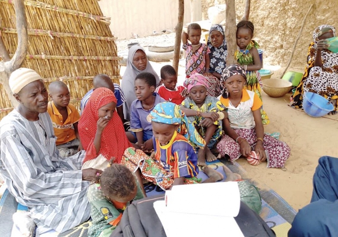 ACNUR solicita apoio urgente para ajudar quase 16 mil pessoas forçadas a se deslocar em Burkina Faso