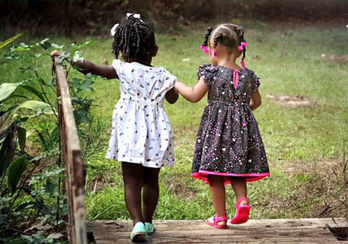 Alerta: Os riscos psicológicos da adultização da infância