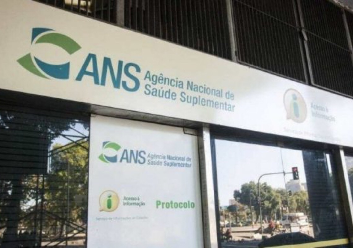ANS suspende temporariamente comercialização de 70 planos de saúde