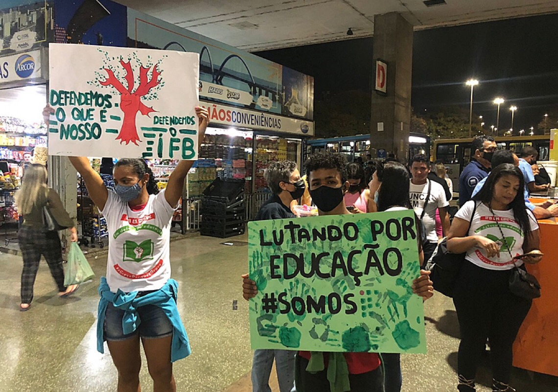 Contra cortes na educação federal, greve no IFB entra na segunda semana