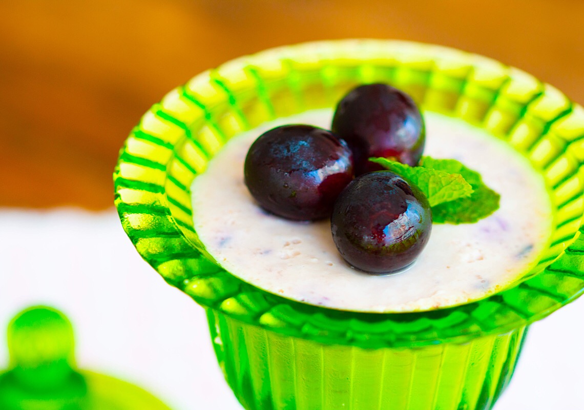 Conheça três benefícios das uvas para a saúde e aprenda receita deliciosa