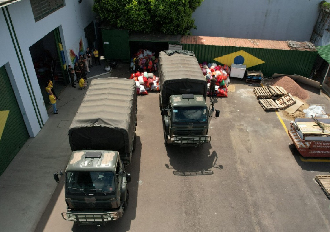 Tampinha Legal completa seis anos com mais de mil toneladas de tampas plásticas coletadas por mãos voluntárias