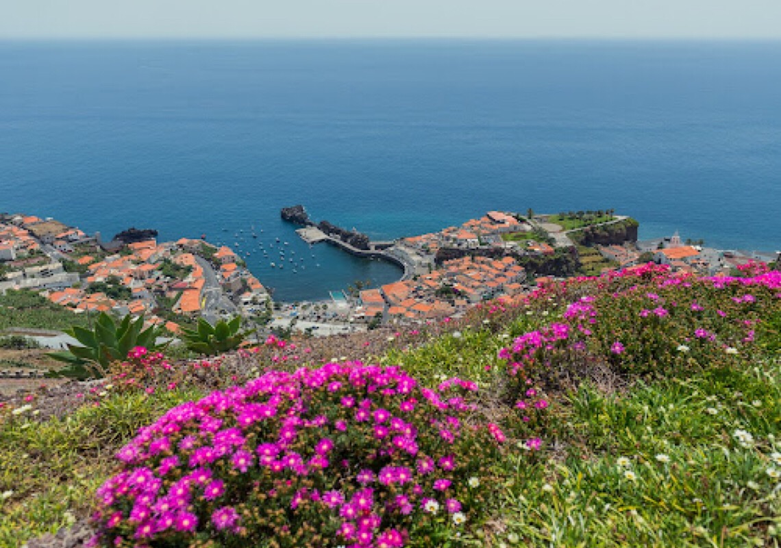 Viagem pelo solo português do Arquipélago da Madeira