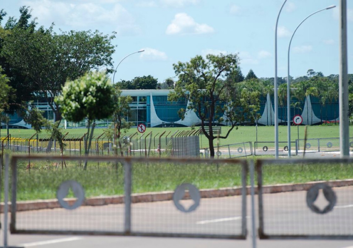 O dia em que o Brasil deu a descarga