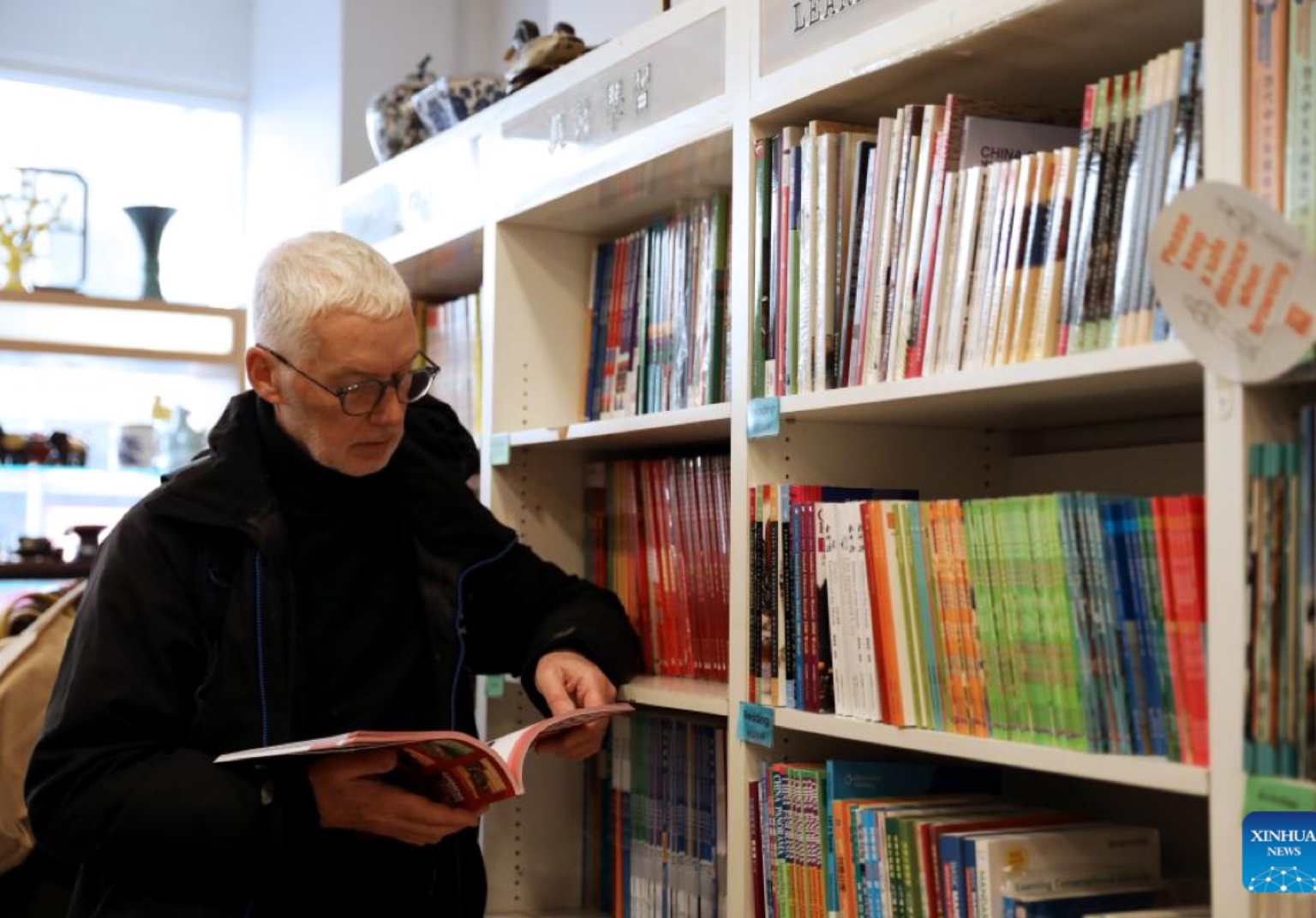 Feira do livro em Londres promove a compreensão da China de hoje