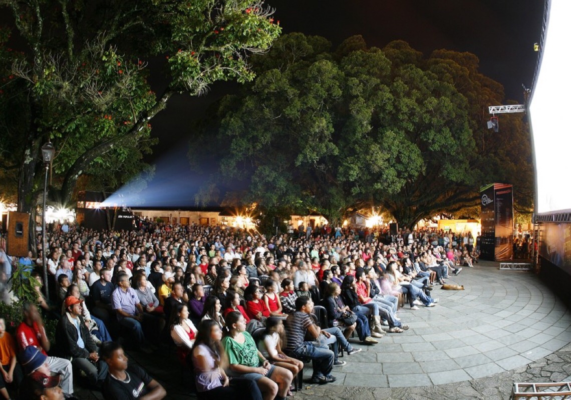 Mostra de Cinema de Tiradentes chega ao fim com premiação e carta a Lula