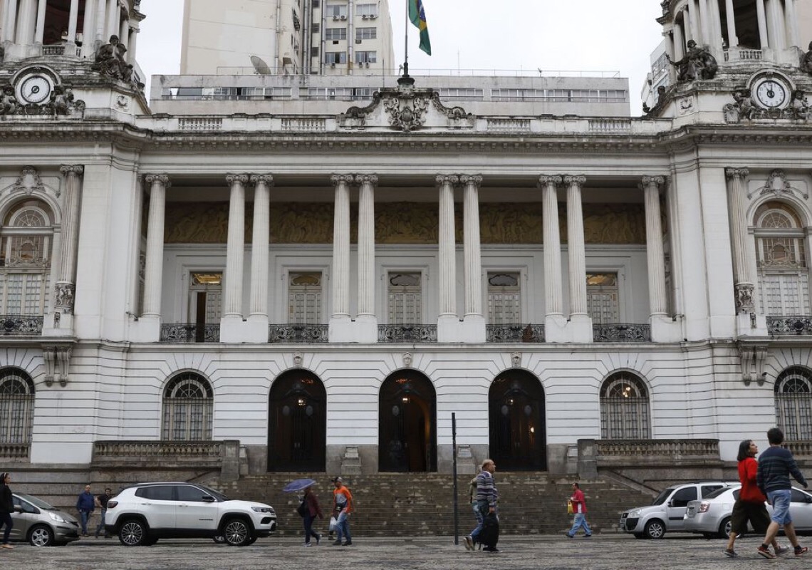Linha do tempo conta história centenária do Palácio Pedro Ernesto