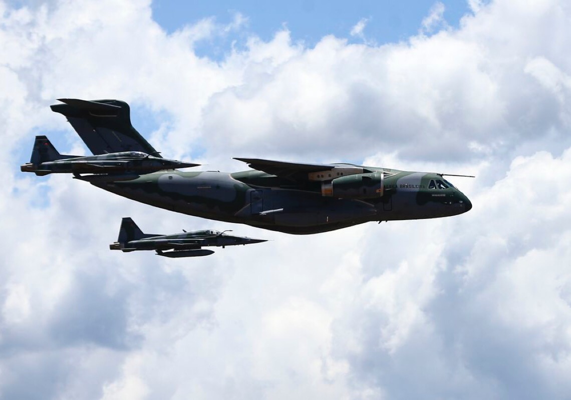 Embraer estuda acordo com companhia aérea da China para venda de 20 jatos comerciais