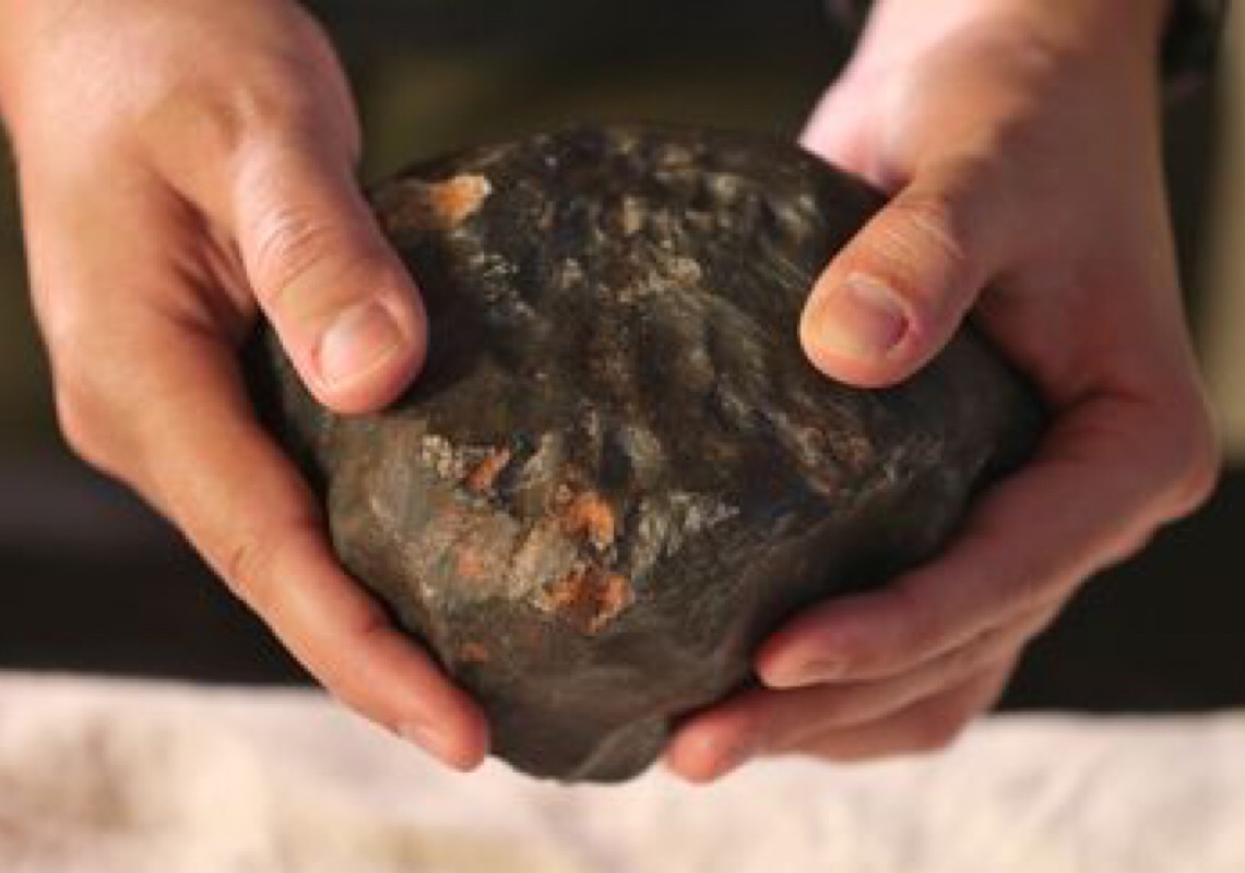 Pesquisadores do Museu Nacional apresentam meteorito Santa Filomena