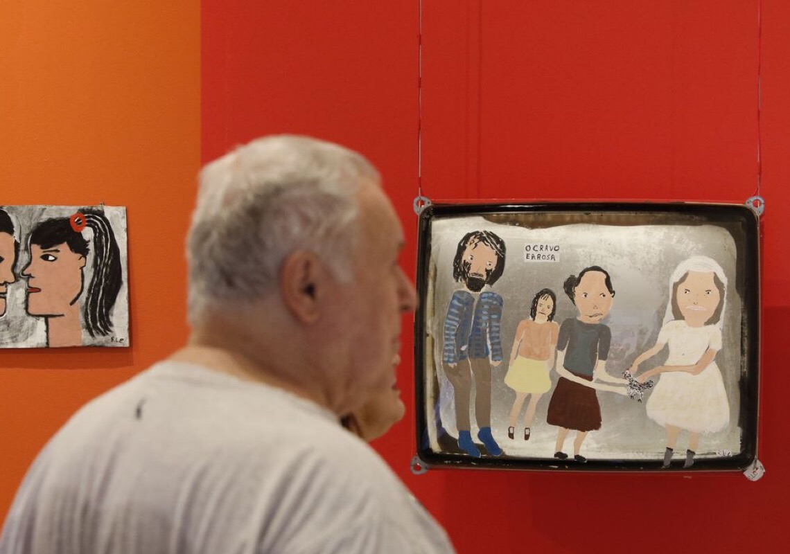 Artista alagoana expõe no Rio pinturas sobre novelas e cotidiano rural